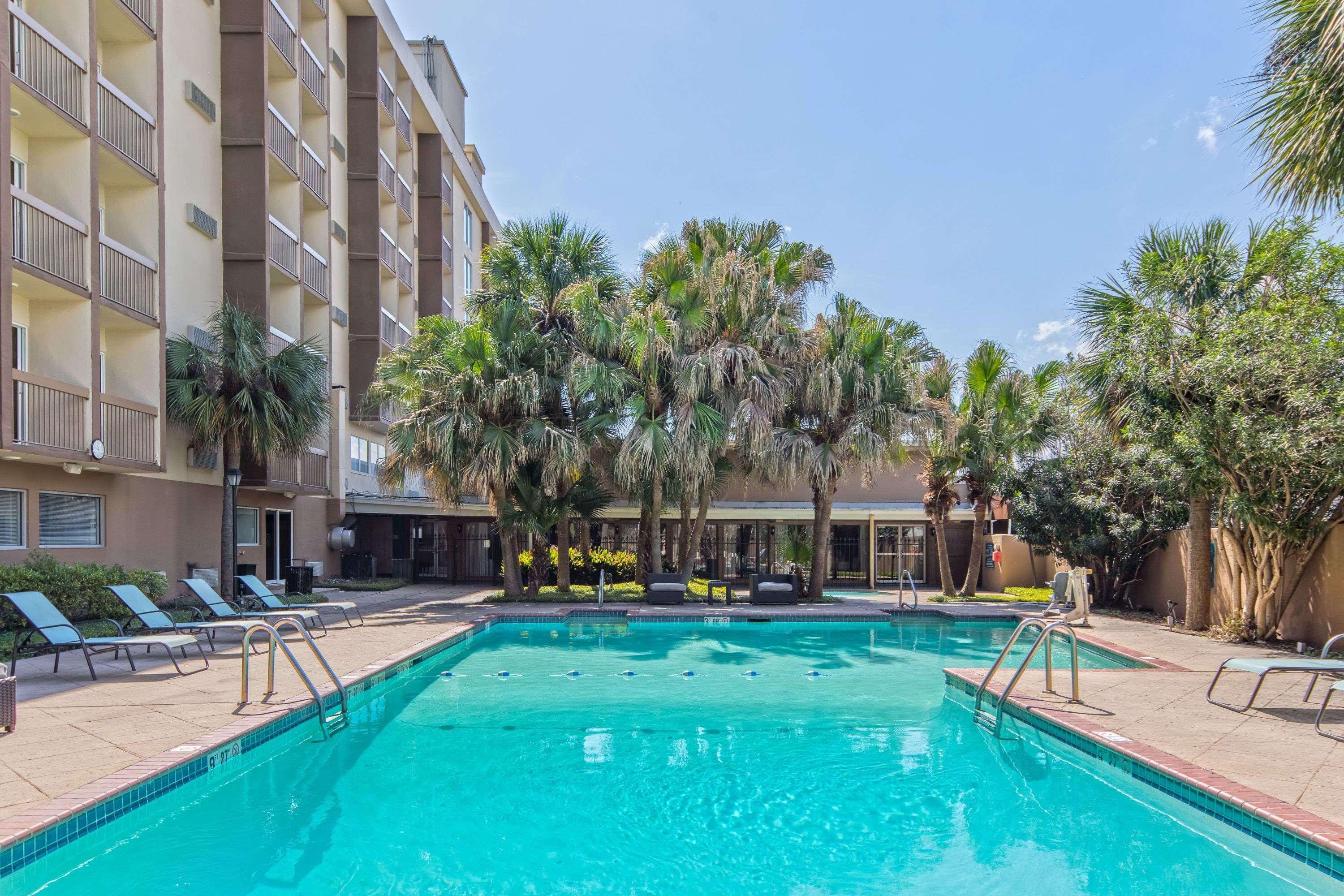Wyndham Garden New Orleans Airport Hotel Metairie Exterior foto